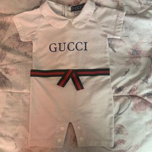 Gucci baby outfit ( only wore once )